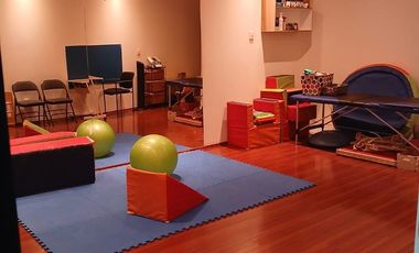 Renta Interlomas excelente local ideal para consultorios