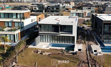 MODERNA CASA EN ALQUILER - EL YACHT, NORDELTA