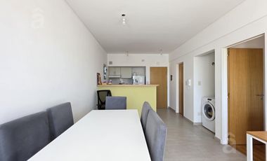 Departamento en Alquiler en Villa Ballester - Dos Ambientes con Cochera-Muy luminoso