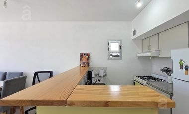 Departamento en Alquiler en Villa Ballester - Dos Ambientes con Cochera-Muy luminoso