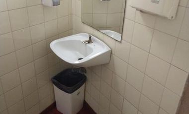 Oficina en venta Adrogué- PLENO CENTRO