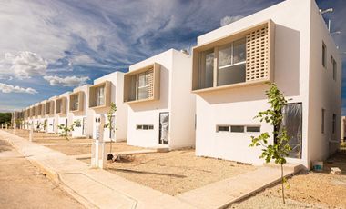 Amaneceres: Casa en Nuevo Oriente. MÉRIDA, YUCATÁN