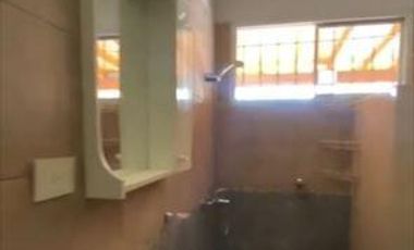 Casa quinta venta Guernica- 2 casas  y galpon-SALIDA A 2 CALLES