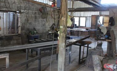 Casa quinta venta Guernica- 2 casas  y galpon-SALIDA A 2 CALLES