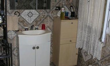 Casa quinta venta Guernica- 2 casas  y galpon-SALIDA A 2 CALLES