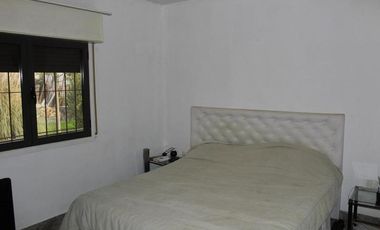 Casa quinta venta Guernica- 2 casas  y galpon-SALIDA A 2 CALLES