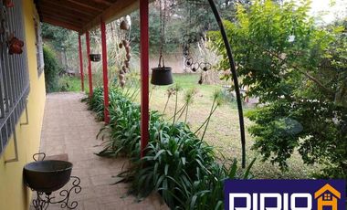 Casa quinta venta Guernica- 2 casas  y galpon-SALIDA A 2 CALLES