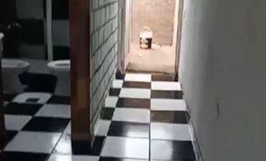 Casa quinta venta Guernica- 2 casas  y galpon-SALIDA A 2 CALLES