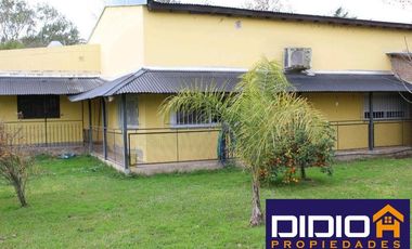 Casa quinta venta Guernica- 2 casas  y galpon-SALIDA A 2 CALLES