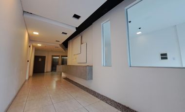 ALQUILER DEPARTAMENTO  2 DORMITORIO SEMIPISO 4 PISO FRENTE  BALCON PILETA AV LUGONES NUEVA CORDOBA