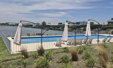 Casa 3 Dormitorios - Los Castaños Nordelta