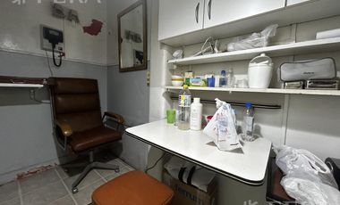 Venta Local de 84mts en Wilde