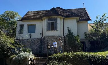 Casa en alquiler Villa Allende