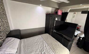Casa en Venta en Burzaco – 2 Plantas con Piscina, Local y Potencial de 2 Departamentos