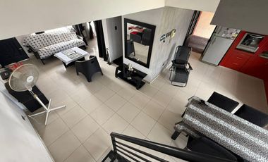 Casa en Venta en Burzaco – 2 Plantas con Piscina, Local y Potencial de 2 Departamentos
