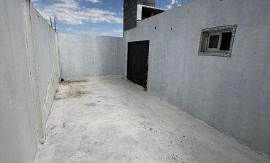 Casa en Venta en Burzaco – 2 Plantas con Piscina, Local y Potencial de 2 Departamentos