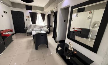 Casa en Venta en Burzaco – 2 Plantas con Piscina, Local y Potencial de 2 Departamentos