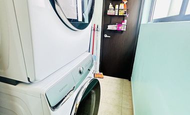 Departamento en renta 3 pisos/ roof integrado Col Del Valle Benito Juárez Cdmx