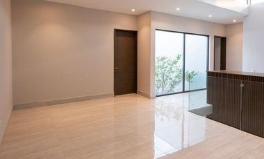 CASA EN VENTA CARRETERA NACIONAL CASTAÑOS DEL VERGEL MONTERREY NUEVO LEÓN
