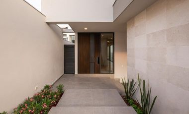 CASA EN VENTA CARRETERA NACIONAL CASTAÑOS DEL VERGEL MONTERREY NUEVO LEÓN