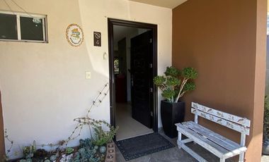 CASA EN RENTA – AMUEBLADA Y LISTA PARA HABITAR