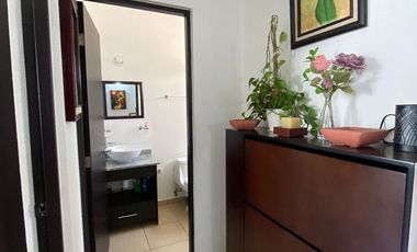 CASA EN RENTA – AMUEBLADA Y LISTA PARA HABITAR