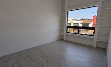 CASA EN FRACCIONAMIENTO EXCLUSIVO EN RANCHO VISTA HERMOSA, COYOACÁN