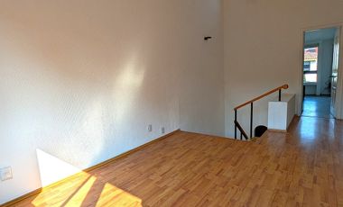 CASA EN FRACCIONAMIENTO EXCLUSIVO EN RANCHO VISTA HERMOSA, COYOACÁN