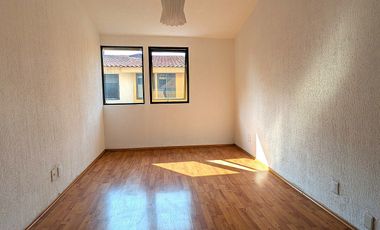 CASA EN FRACCIONAMIENTO EXCLUSIVO EN RANCHO VISTA HERMOSA, COYOACÁN