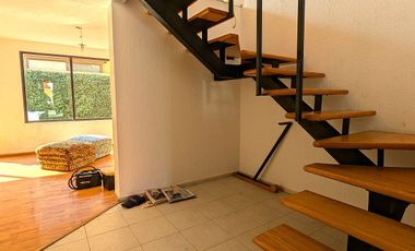 CASA EN FRACCIONAMIENTO EXCLUSIVO EN RANCHO VISTA HERMOSA, COYOACÁN