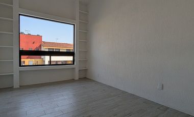 CASA EN FRACCIONAMIENTO EXCLUSIVO EN RANCHO VISTA HERMOSA, COYOACÁN