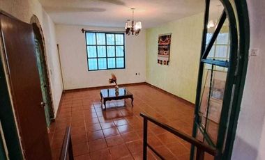 Casa - Edificio en Venta en Santa Lucia, Zapopan