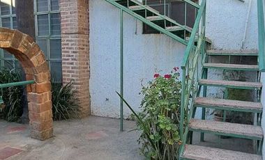 Casa - Edificio en Venta en Santa Lucia, Zapopan