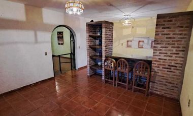 Casa - Edificio uso comercial en Venta en Santa Lucia, Zapopan