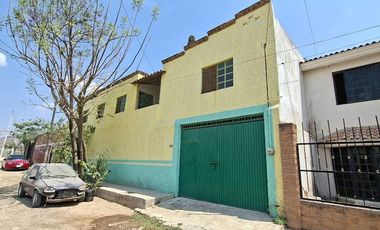 Casa - Edificio uso comercial en Venta en Santa Lucia, Zapopan