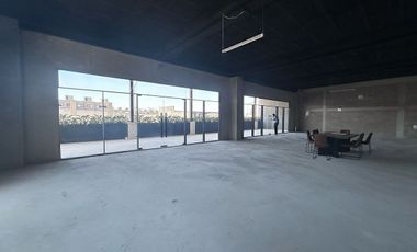 LOCAL COMERCIAL #1 con LA MEJOR  UBICACIÓN en PLANTA BAJA Y ESQUINA‼️