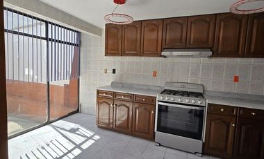 Casa en Renta en HÉROES DE PADIERNA