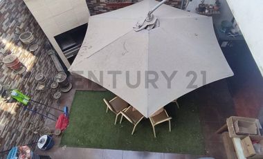 DÚPLEX TIPO CASA EN VENTA – SURCO | Urb. Sagitario