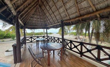 CASA FRENTE AL MAR EN SAN BRUNO EN RENTA A LARGO PLAZO