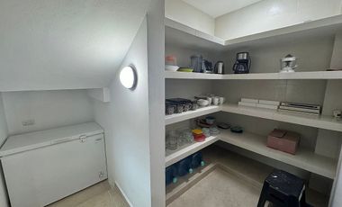 CASA FRENTE AL MAR EN SAN BRUNO EN RENTA A LARGO PLAZO