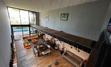 Residencia de Lujo en Mérida zona Norte | Doble Altura, Jardín Amplio y Alberca