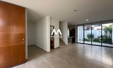 RENTA CASA SOLARES COTO SANTILLANA