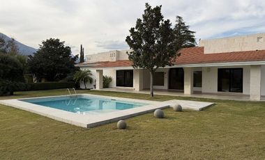 Casa en Renta en Las Misiones en Santiago Nuevo León