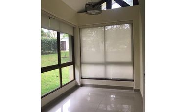 ALQUILER DE CASA EN CLAYTON - PH LOS SENDEROS DE CAMINO DE CRUCES