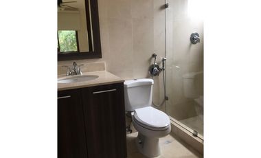 ALQUILER DE CASA EN CLAYTON - PH LOS SENDEROS DE CAMINO DE CRUCES