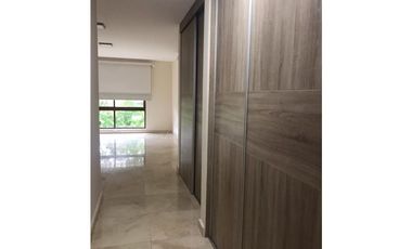 ALQUILER DE CASA EN CLAYTON - PH LOS SENDEROS DE CAMINO DE CRUCES