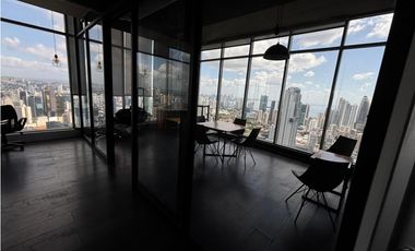 ALQUILER DE OFICINA DE 168M EN AVENIDA BALBOA TORRE BICSA AMOBLADA
