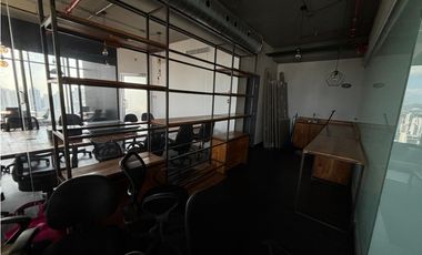 ALQUILER DE OFICINA DE 168M EN AVENIDA BALBOA TORRE BICSA AMOBLADA