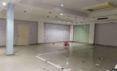 VENTA LOCAL ZONA LIBRE 1500 M2 5 PISOS MLD