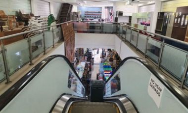VENTA LOCAL ZONA LIBRE 1500 M2 5 PISOS MLD